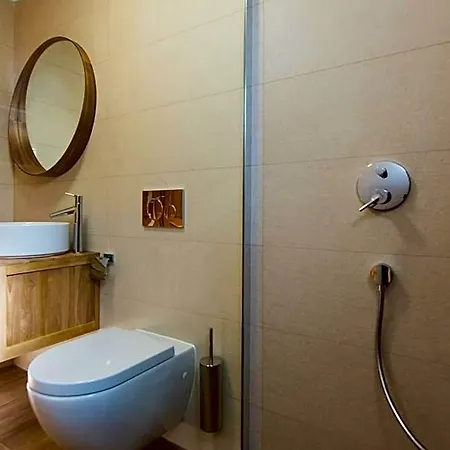 Otel Basilea No. 2 4*